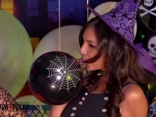 Desirable witch minou carrera halloween ballon b2p - amateurboxxx