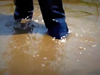 Okouzlující muddy dlouho boty, volný punčocháče vysoká rozlišením špinavý video 83