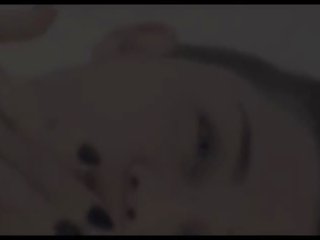 Майли cyrus пипане с пръсти тя путка (hardcore сцена deleted от тя videoclip)