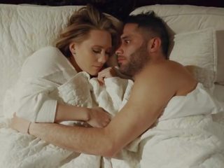 I'm Cold - AJ Applegate, Damon Dice - Bellesa