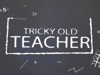 Tricky oud leraar - kenmerken video's haar porno talents op.