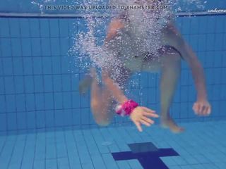 Elena proklova onderwater blondine kindje, hd xxx film b4