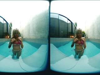3d-vr video - bionda asiatico con grande tette in piscina