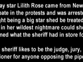 Famoso broadway protester forçado para tira & fica torturados por morton county sheriffs departamento só &commat;captivecliniccom