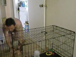 放 狗 在 笼: 自由 caged 高清晰度 性别 视频 节目 25