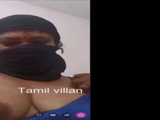 Tamil néni bemutató neki nagy test táncolás