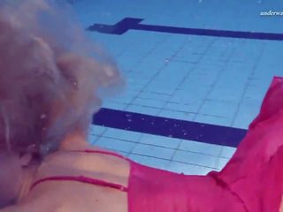 Елена proklova подводен mermaid в розов рокля: hd секс видео f2