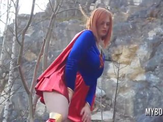 Alexsis faye prsnaté superwoman cosplay von hrať