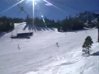 Provokues brune fucked i vështirë 1 orë shortly thereafter snowboarding