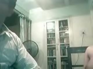 Lucknow paki phụ nữ hút 4 inch ấn độ muslim paki putz trên webcam