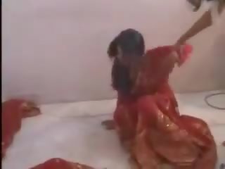 Intialainen femdom teho toimiva tanssi opiskelijoille näytti: x rated elokuva 76