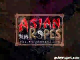 Aziatisch hoer in slavernij vid