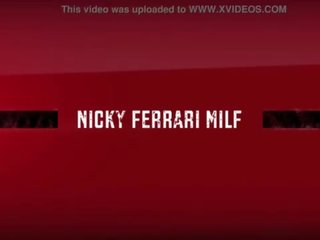 Nicky ferrari - שרמוטה אישה בוגד ב א מוֹטֶל
