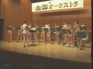 Japonais nu concert